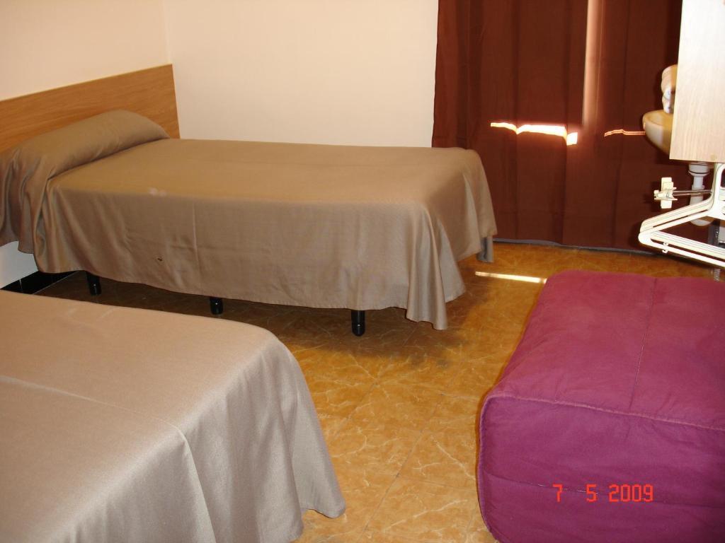 Hostal Can Blanco Sarriá de Ter 외부 사진