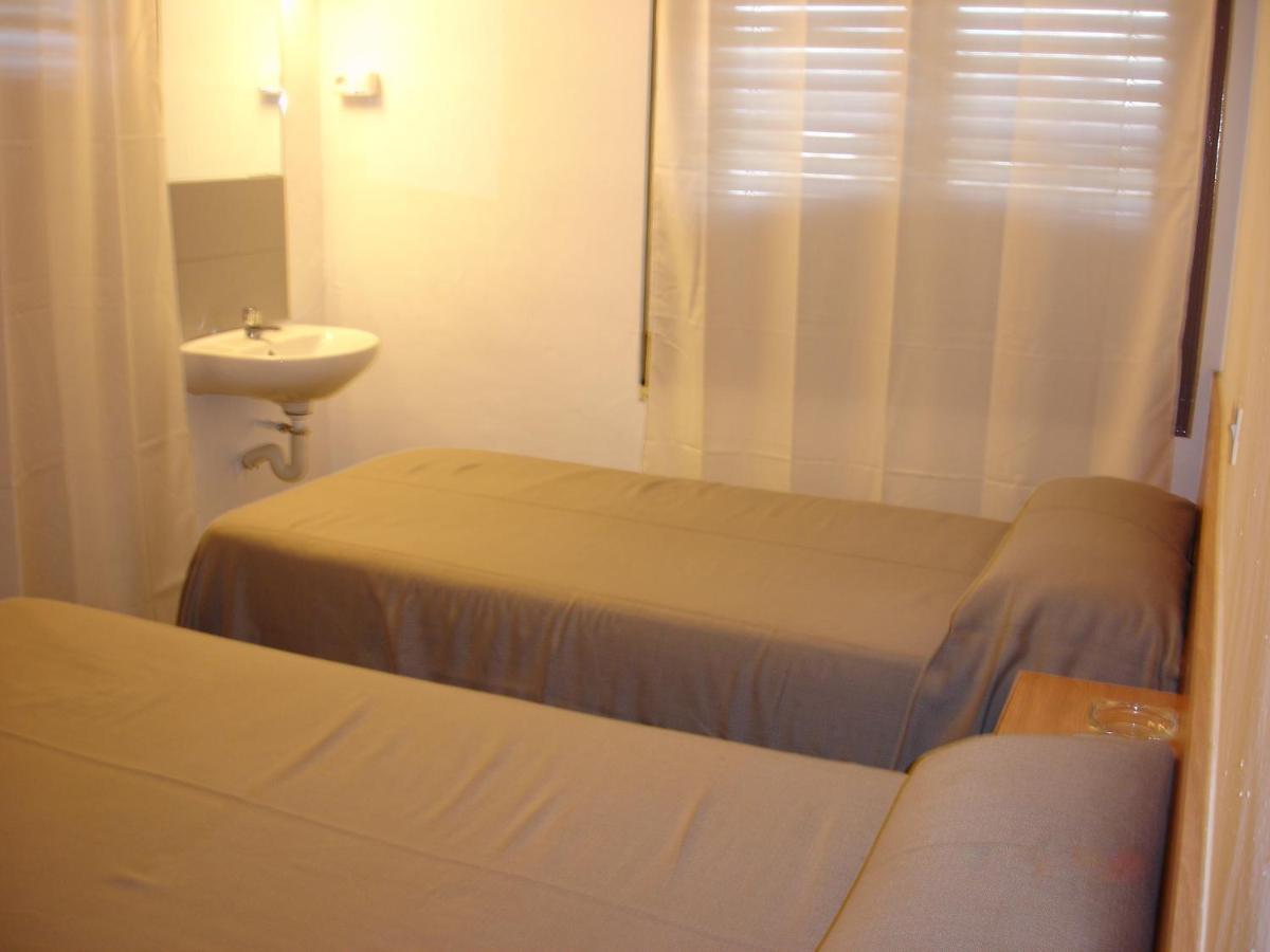 Hostal Can Blanco Sarriá de Ter 외부 사진